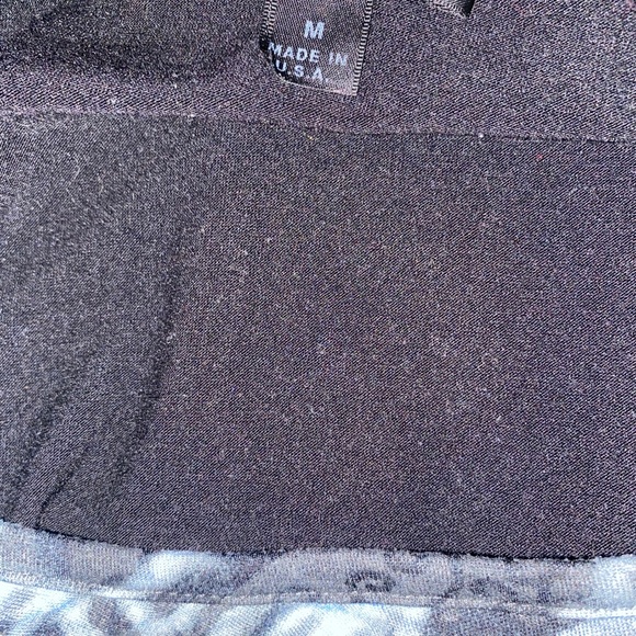 ✨I.N. STUDIO RUFFLE LONG SLEEVE TOP - Picture 5 of 8